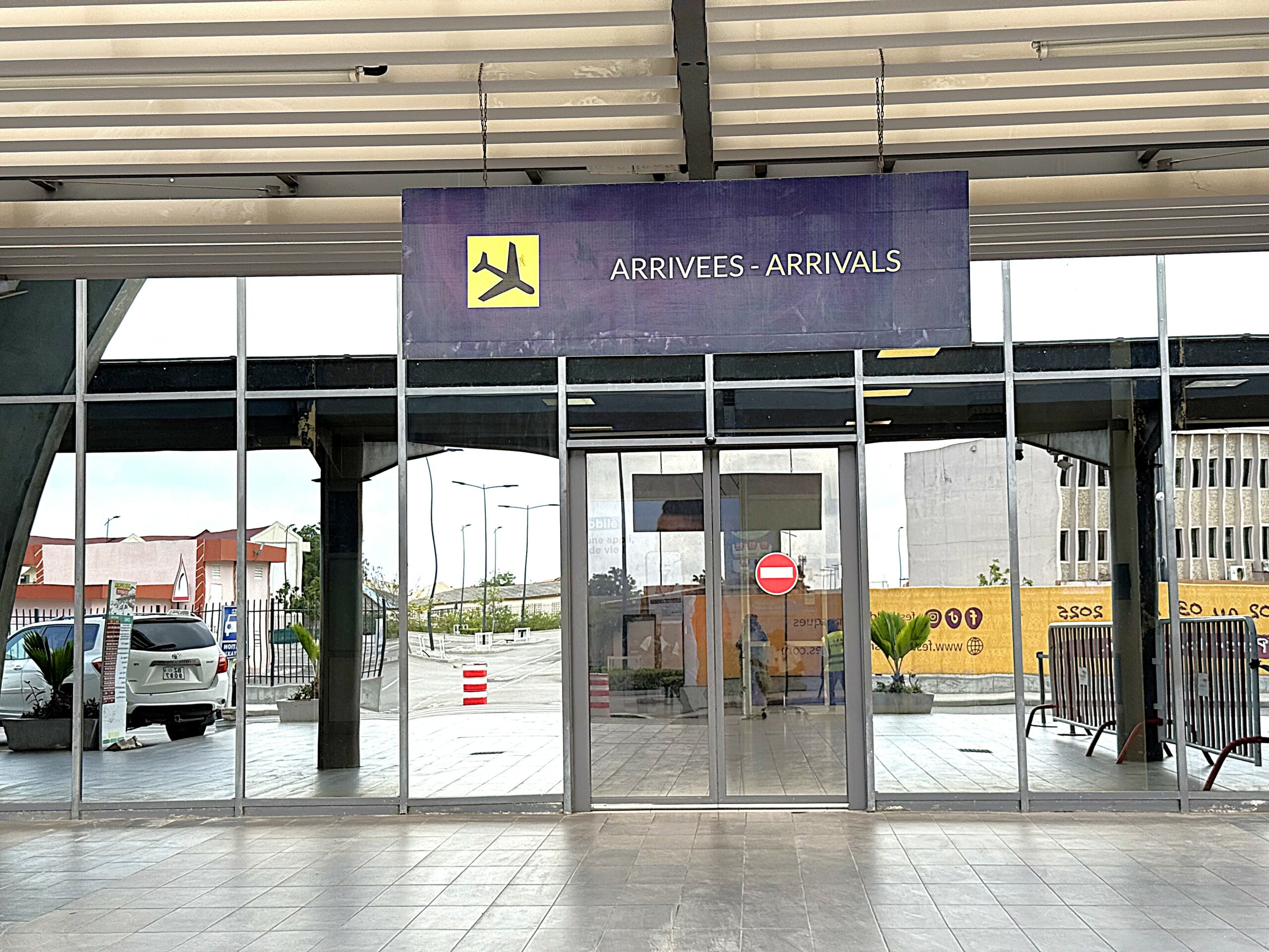 Transfert  Aéroport de Cotonou (CADJEHOUN) ⇄ Centre-Ville