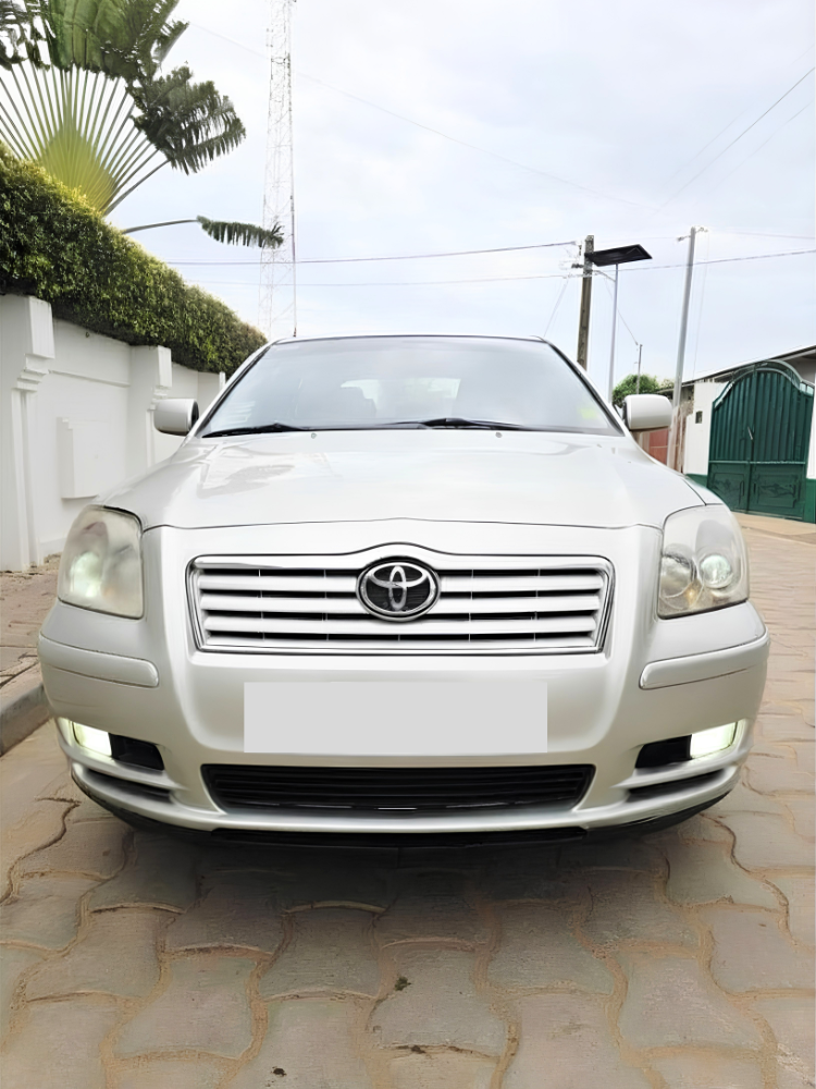 Toyota Avensis 2004