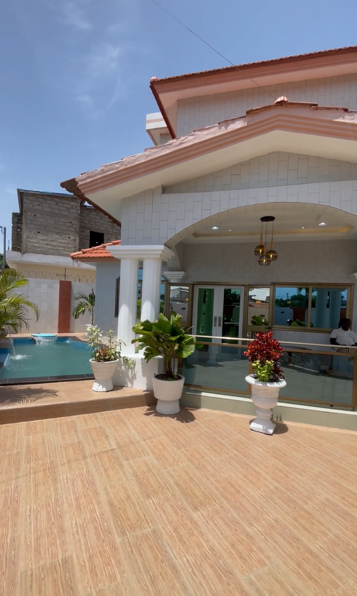 VILLA 5 Chambres avec piscine